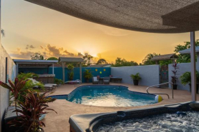 Chardonnay- Luxe home with pool ,spa and close to equestrian